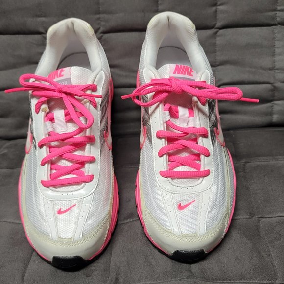 Nike Initiator White Hot Pink Women s Running Shoes Size 8.5 BRAND NEW